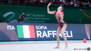 raffaeli sofia ita sfe04777 copia simone ferraro ph